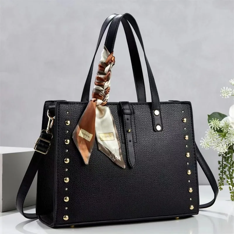 2026 New Arrival Lightweight Water Resistant Studded Rivet Large Capacity Bucket Handbag Tote Bags Polyester Lining for Women
