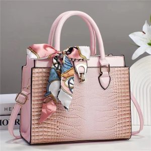 Korean Style High Capacity Fashion Trend Messenger Luxury