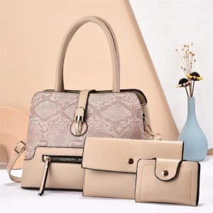 Snake Skin Pattern High Capacity Fashion Trend Messenger