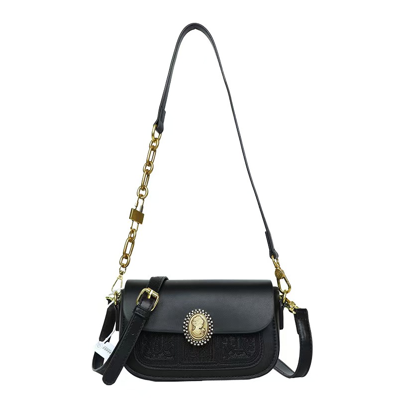 Elegant Women's Single Shoulder Crossbody Bag Unique Chain