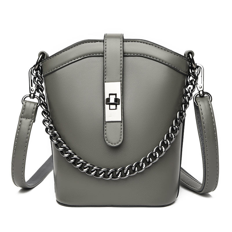 Fashion Versatile Exquisite Chain Decoration PU Leather