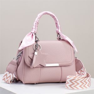 Fashion Trend Light Luxury Shoulder Cross Flip Small Square