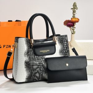 Fashion Elegant Large Capacity Alligator Pattern Waterproof