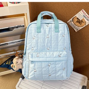 Trendy Computer Backpack Suitable for Middle School and