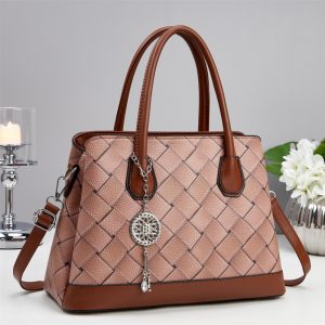 Women's Gradient Color System Beautiful Chain Decorated PU
